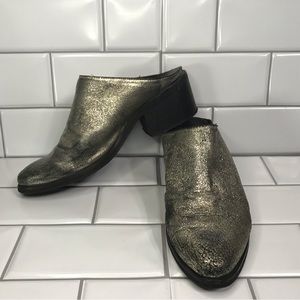 STEVEN BY STEVE MADDEN FALEEN Size 7.5 Metallic Mule Clogs; Preloved